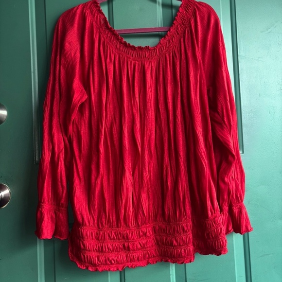 Cato off shoulder size large top red Excellent condition - Picture 6 of 6